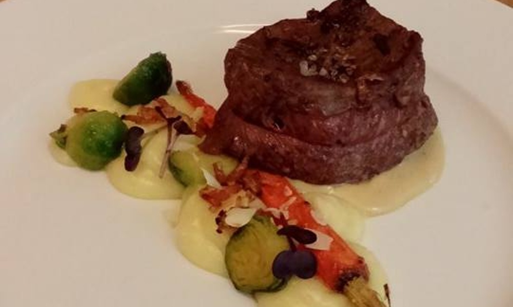 Featured image for “Ochutnejte steak z mladého býčka podle našeho receptu”